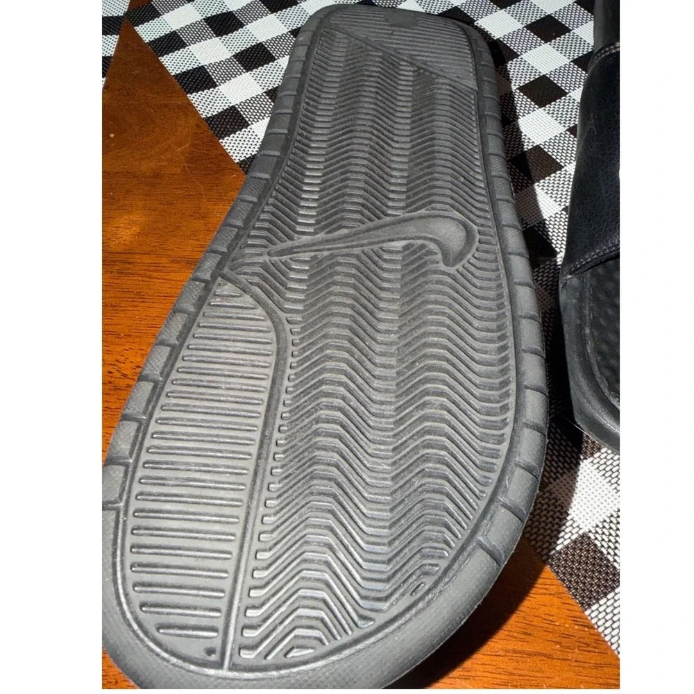 Nike Benassi JDI Black White Mens‎ Slide Sandals Size 12 EUC
